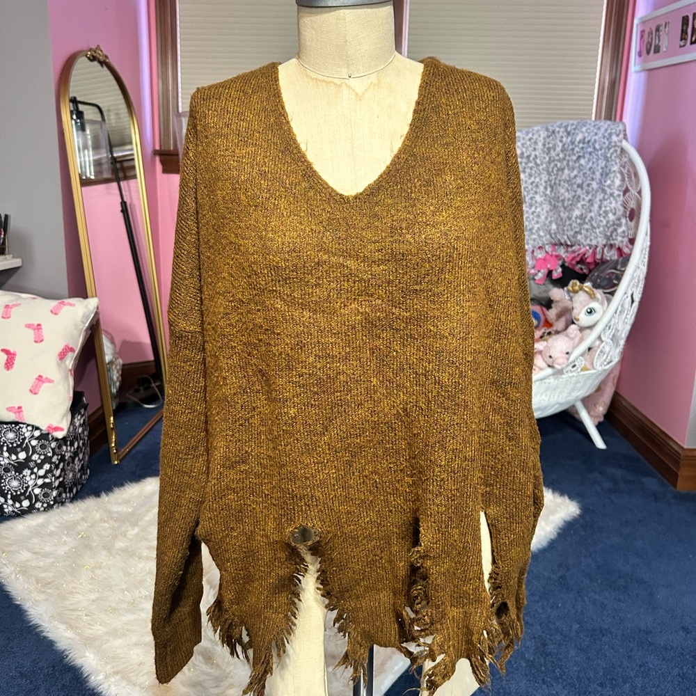 BiBi Distressed V-Neck Sweater in Brown